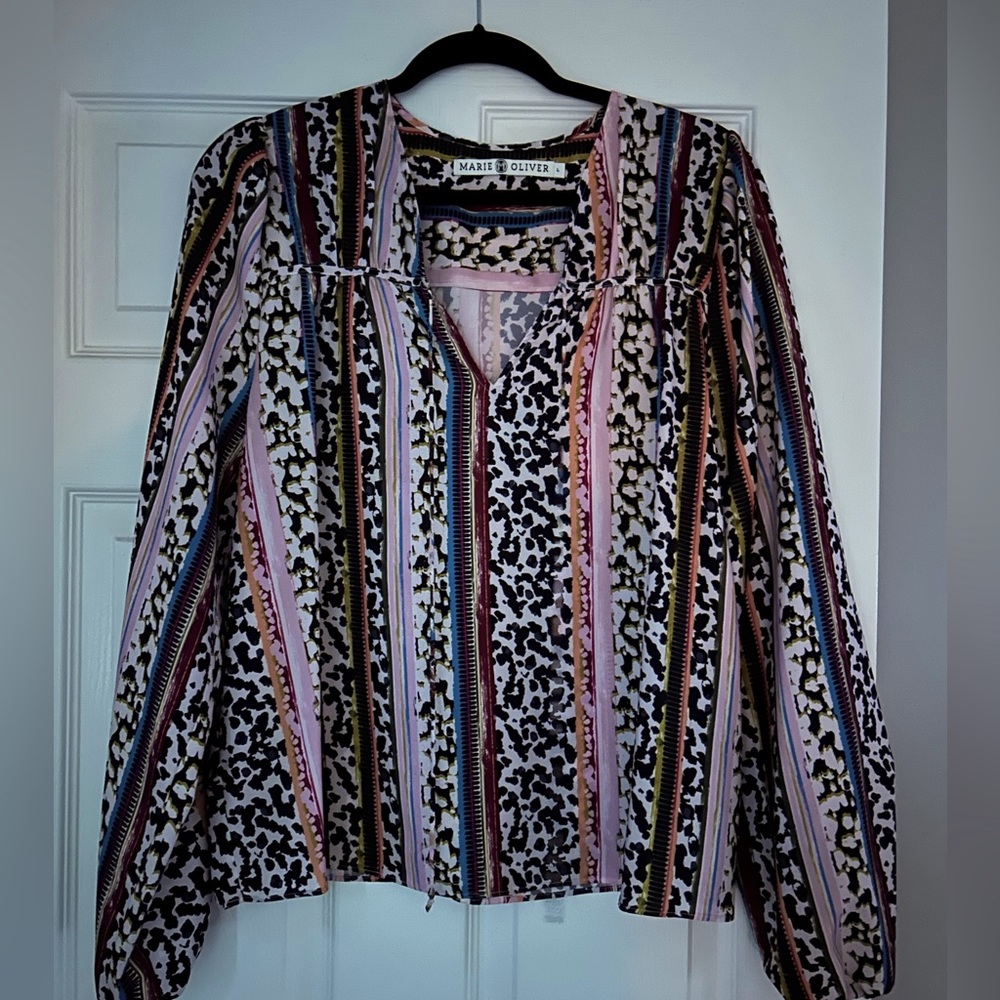 Bright printed Marie Oliver top v neck with neck ties